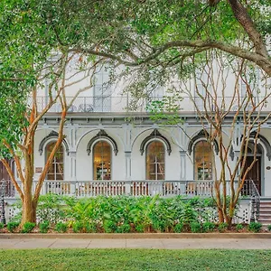 Bellwether House Bed & Breakfast Savannah